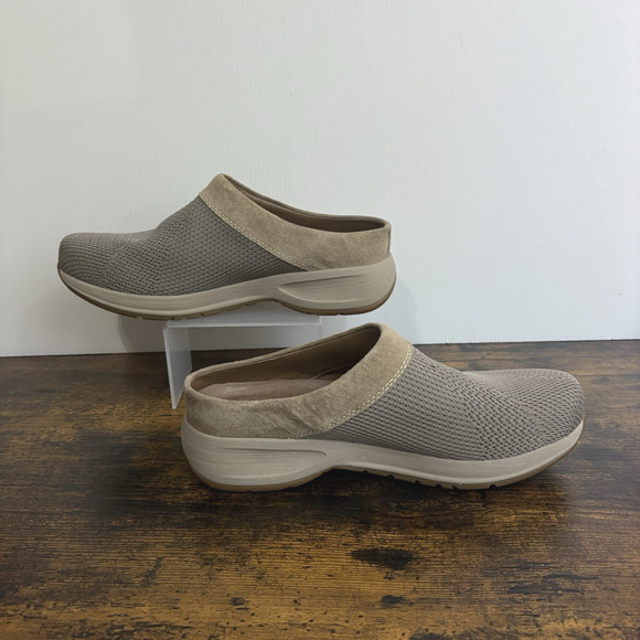 Dansko Sondra Slip On Mules Womens Sz 9 Tan Mesh Suede Comfort - Picture 2 of 9